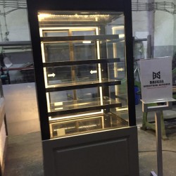 DİK TİP PASTA DOLABI 100CM DÜZ CAM ANTRASİT AHŞAP  MODEL  | BASESA.COM.TR	